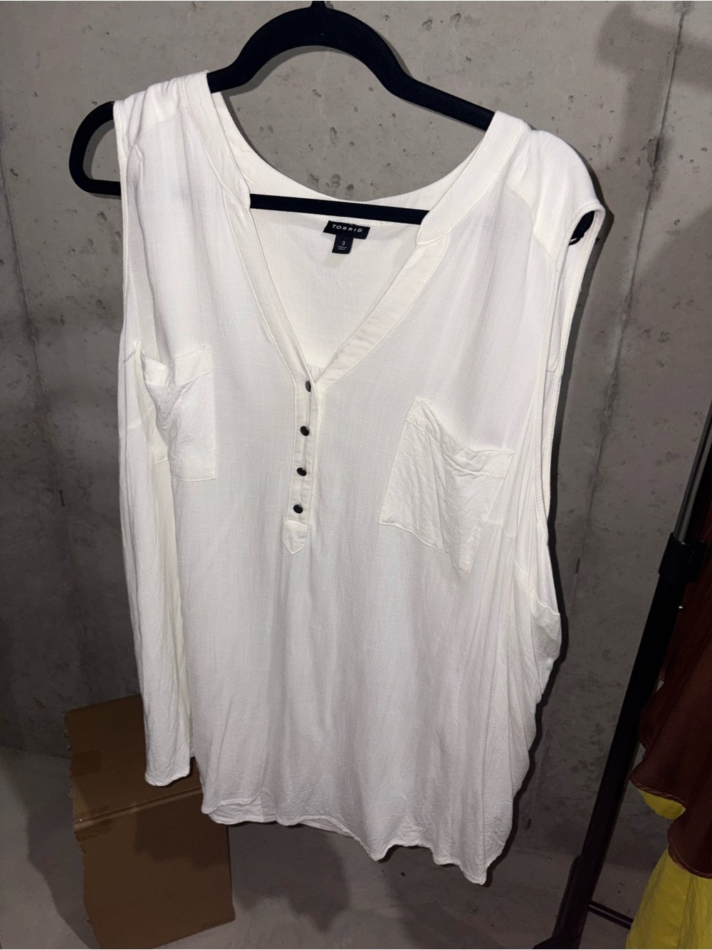 torrid White Sleeveless Henley Tunic with Chest Pockets